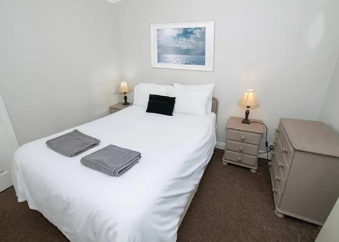 Appartement Cormorant - Beautiful 2 Bed With Sea Views Old Town *