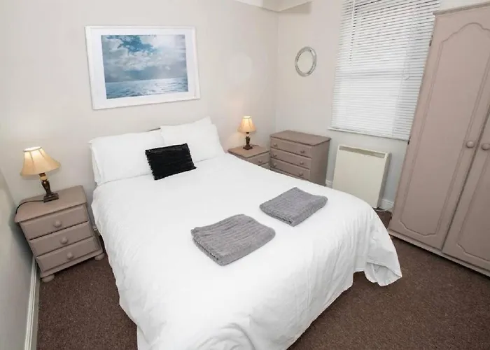 Appartement Cormorant - Beautiful 2 Bed With Sea Views Old Town *