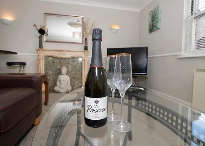 Cormorant - Beautiful 2 Bed With Sea Views Old Town * Scarborough