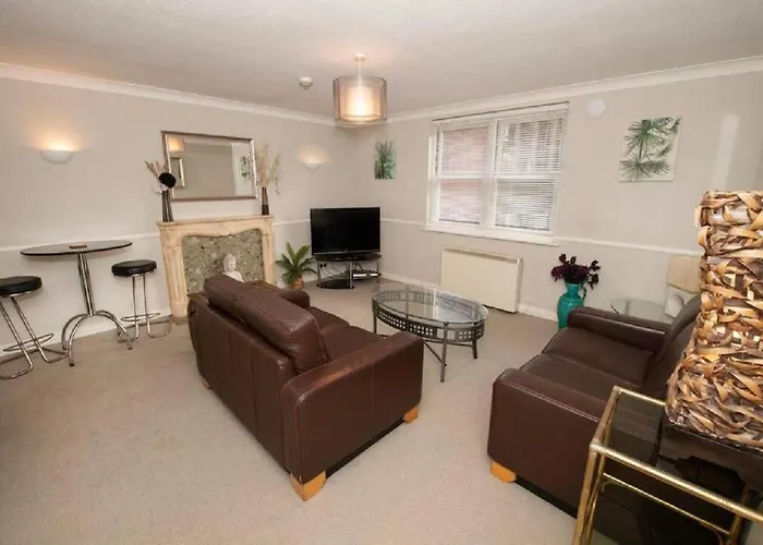 Cormorant - Beautiful 2 Bed With Sea Views Old Town